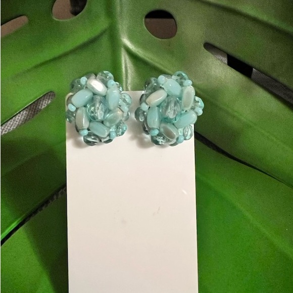 VINTAGE WEST GERMANY EARRINGS - Picture 7 of 8